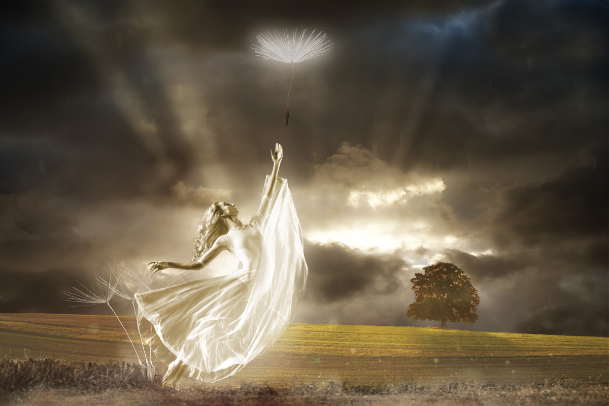 Surreal Photoshop art portrait – creative photo manipulation – Jamelix.eu